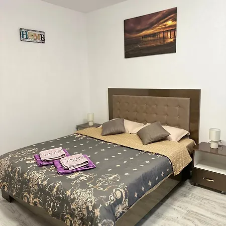 Garsoniera La Mare 萨图恩